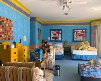 Queen Beds, Childrens toys and decor
