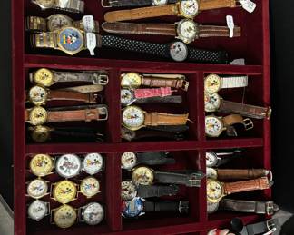 Disney, Mickey Mouse Watches,  Minnie Mouse  Watches and Goofy Watches 