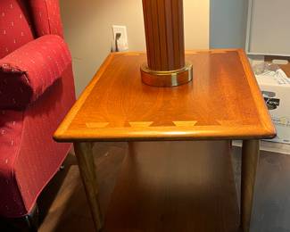 Lane Acclaim 2 Tier End Table