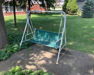 Nice Aluminum Glider Swing