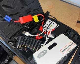 Lemfo Multi Function Jump Starter 