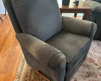 Rocking Recliner 
