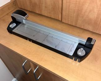 Sliding Paper Cutter