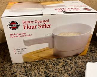 NORPRO Battery Operated Flour Sifter