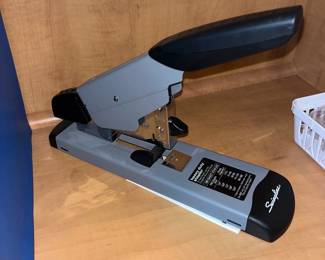 Swingline Heavy Duty Stapler