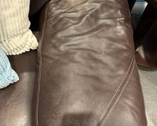 C75 - $500. Dark Brown Leather Couch - Elway Collection by Bassett. Measures 95" long x 42" deep x 34" tall. In very good condition. Right arm shows the most wear. No holes / rips etc. Super clean. ***Please Note - This item is located on the 3rd floor. Please make sure you arrange for help to get this down and out!