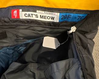 C86 - $40 EACH. 2 Available. Northface Cat's Meow Sleeping Bag. Rated for 20* Both in Like New condition. One Black & Yellow and one Blue & Black.