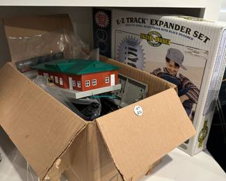 C79 - $20 Train Set by Bachmann