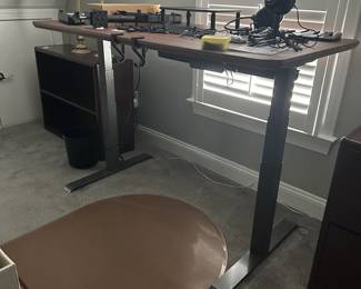C102 - $300 Vari Desk Adjustable Standing Desk.