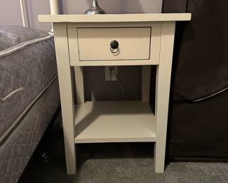 C66 - $175. Pair of Nightstands from Pottery Barn in Very Good Condition. Drawers both slide easily. Measures 21" wide x 21" deep x 28" tall.