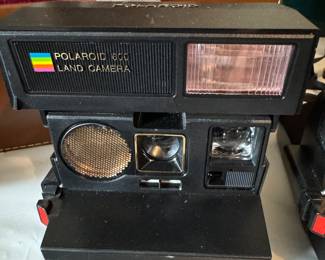 Polaroid 600 Land Camera 