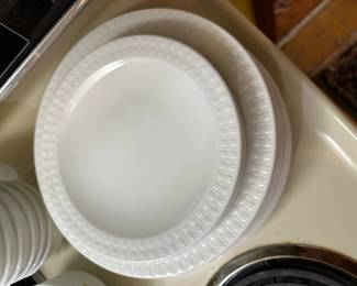 White Corning Plate Set 