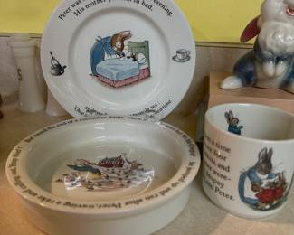 Wedgewood Children's Peter Rabbit Dish Set 