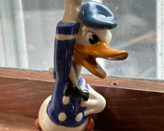 1940's Donald Duck Ceramic Figurine 