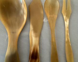 Light Horn Serving Set 