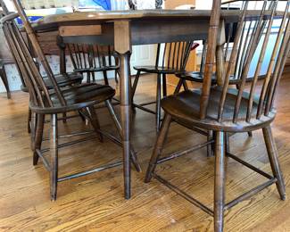 Kitchen Table and Chairs