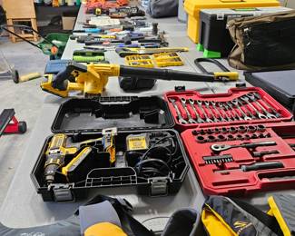 Tools: Dewalt, Craftsman, Stanley