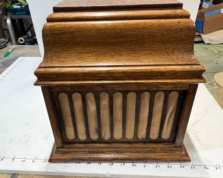 Early 1900s Edison Amberola (see video)