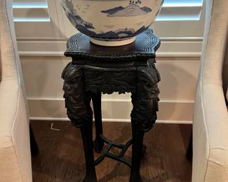 Large blue&white bowl