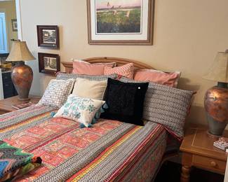 Queen Broyhill furniture suite 