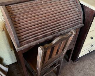 Diminutive Rolltop desk and chair 