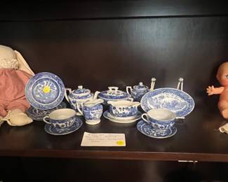 Child’s antique blue willow set 