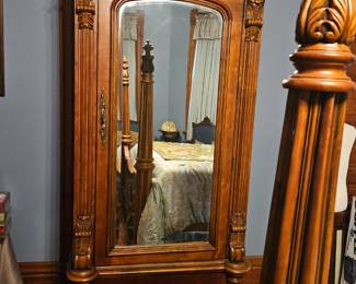 Single door armoire, matches bed