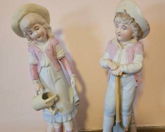 Victorian bisque garden couple