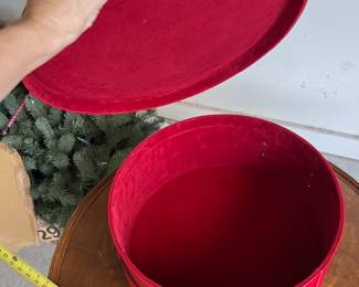 Faux Leather Nesting Containers - Glue is coming up in certain spots around the seems. Otherwise in great condition. $20