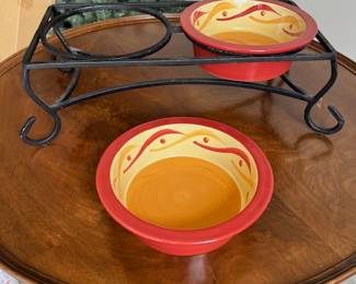 Pet Caddy, 2 Bowls on Stand
Siena
by GAIL PITTMAN - $100