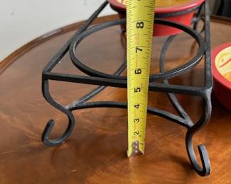 Pet Caddy, 2 Bowls on Stand
Siena
by GAIL PITTMAN - $100