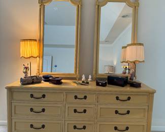 Hickory 9 Drawer Dresser with Mirrors (68"W x 20"D x 31"H)