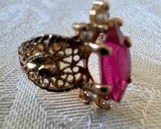 10K Gold & Marquise Ruby Red Jeweled Ring