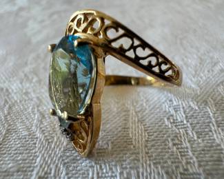 14K Gold & Blue Topaz Ring