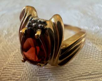 10K Gold Red Garnet Ring