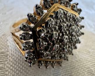 10K Gold Diamond Cluster Ring