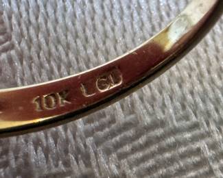 10K Gold Amethyst Clustering Ring