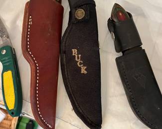 POCKET KNIVES INCLUDING BUCK KNIVES