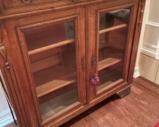 ANTIQUE CABINET