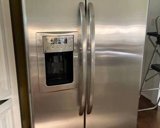 REFRIGERATOR