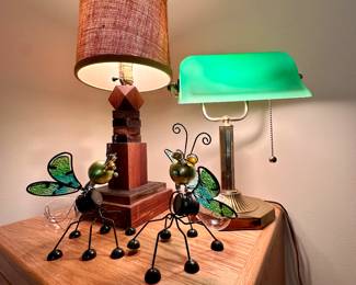 Bankers lamp & wood table lamp.