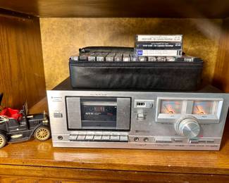 Sanyo RD5300 stereo receiver with cassette player.