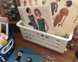 Vintage sewing patterns and accessories.