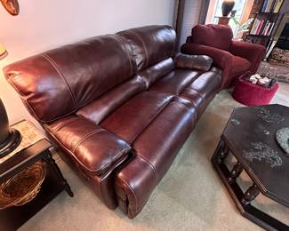 Leather 2-seat reclining couch - excellent condition!