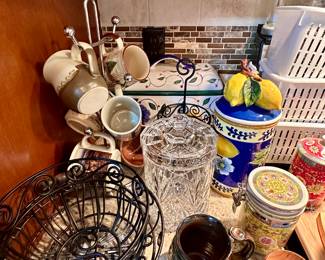 Cookie jars & studio pottery mugs.
