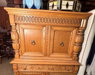 Oak dining room storage chest.