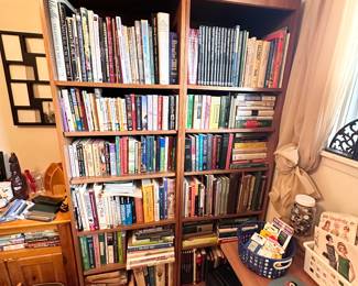 Full bookcase to look through.