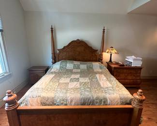 King Size Bed Frame with Tempur Pedic Lift with Memory Mattress 