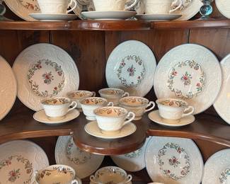 Vintage Wedgwood Patrician Argyle Large Set of China