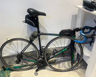 Trek Emonda SL 5 Road Bike